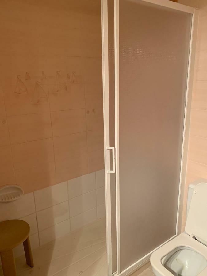 Apartamento Cambrilsfornia Apartment Екстериор снимка
