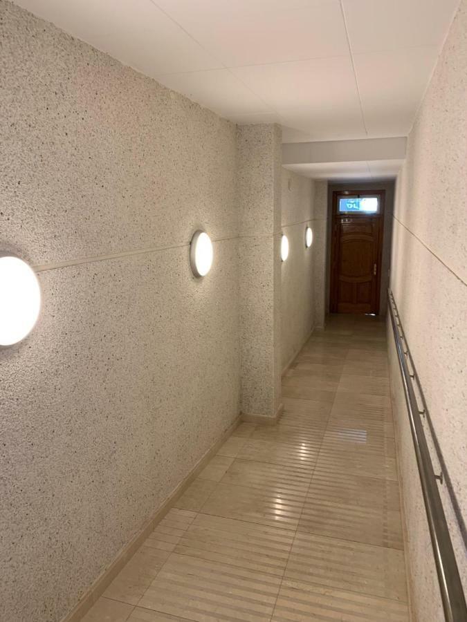 Apartamento Cambrilsfornia Apartment Екстериор снимка