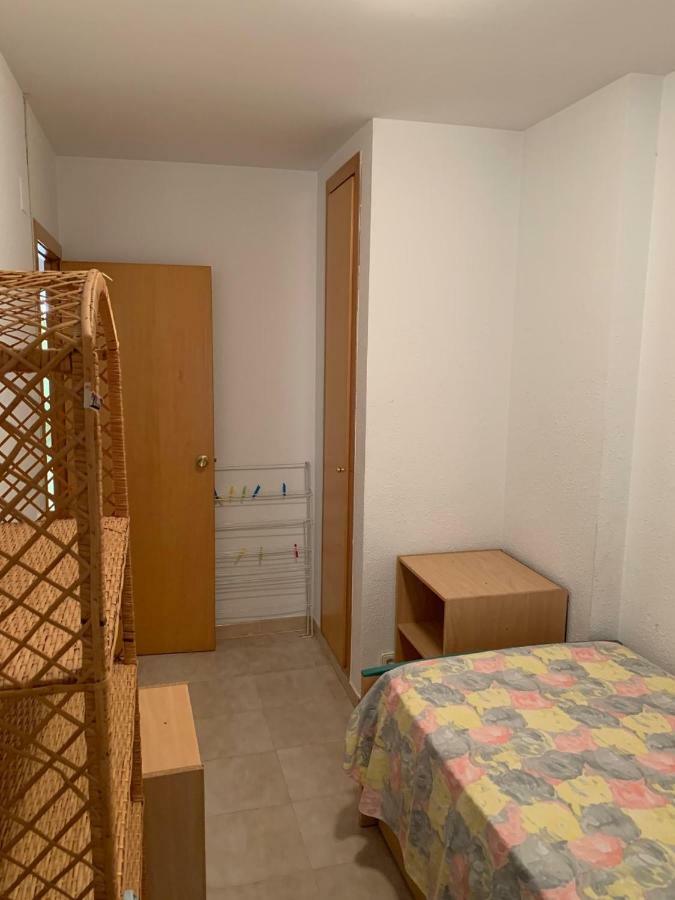 Apartamento Cambrilsfornia Apartment Екстериор снимка