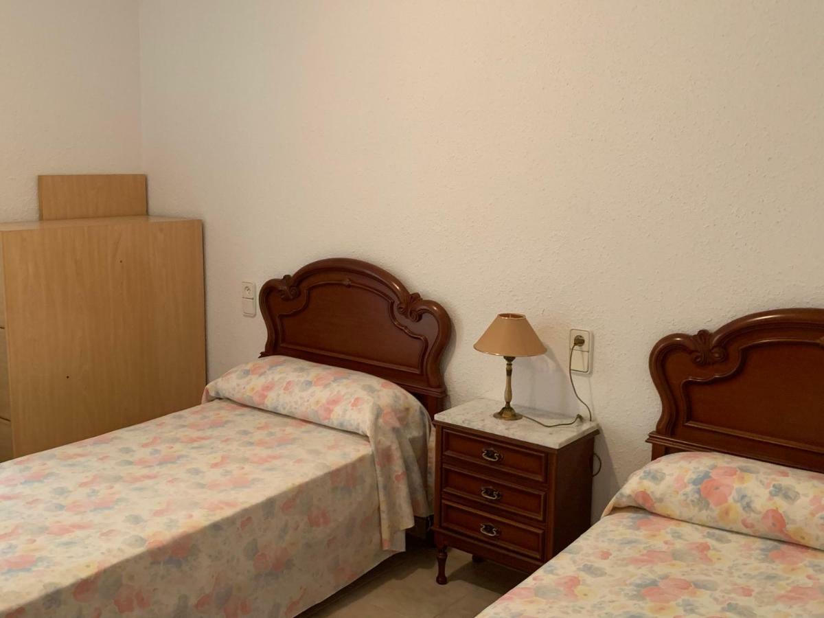 Apartamento Cambrilsfornia Apartment Екстериор снимка